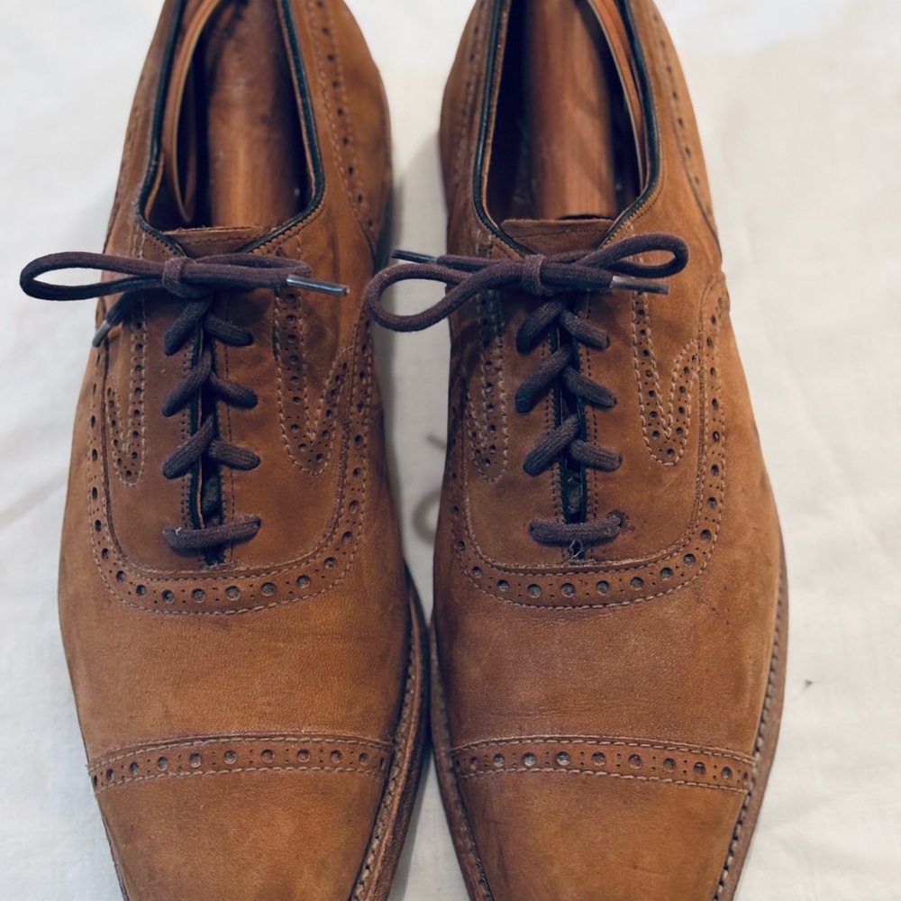 Elegant Tan Leather Men's Oxfords